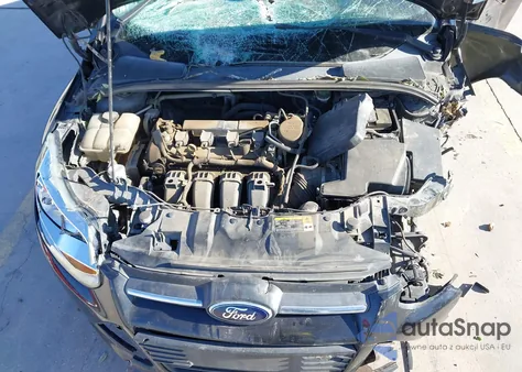 2014 Ford Focus Se z USA, uszkodzony, nr VIN 1FADP3F21EL172668